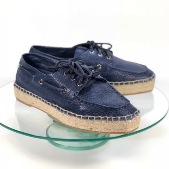 tory burch boat shoes